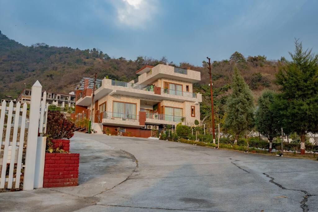 The Sage Villa - Luxury Homestay In 德拉敦 外观 照片