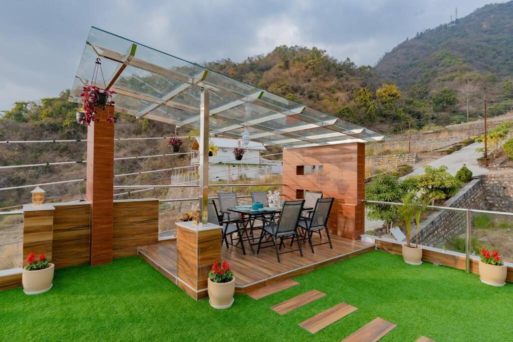 The Sage Villa - Luxury Homestay In 德拉敦 外观 照片